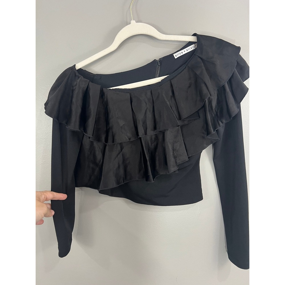 Alice + Olivia Top Women 2 Black Great Ruffle One Shoulder CC711301014